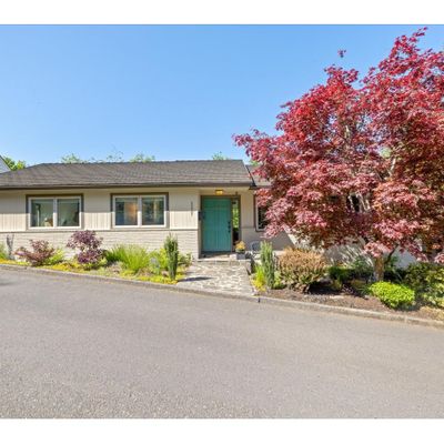 3327 Sw Heather Ln, Portland, OR 97201