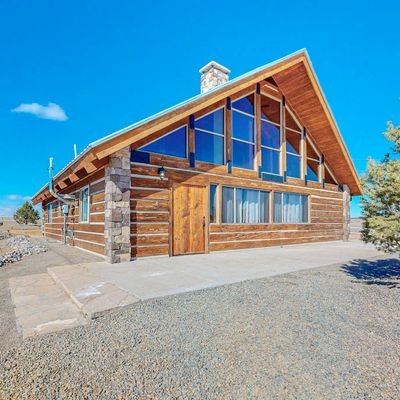 333 White Lakes Road, Stanley, NM 87056