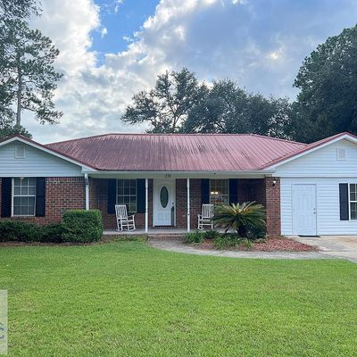 335 Bright Lakes Road, Hinesville, GA 31313