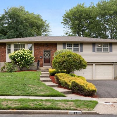 34 Jade Ln, Cherry Hill, NJ 08002