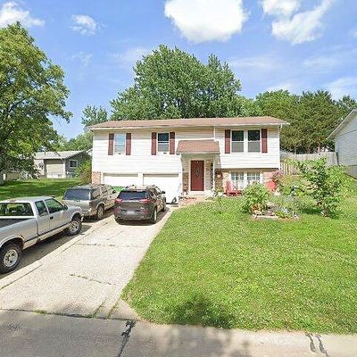 34 Oak Forest Dr, Saint Peters, MO 63376