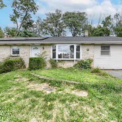 34 Riverview Dr, Enola, PA 17025