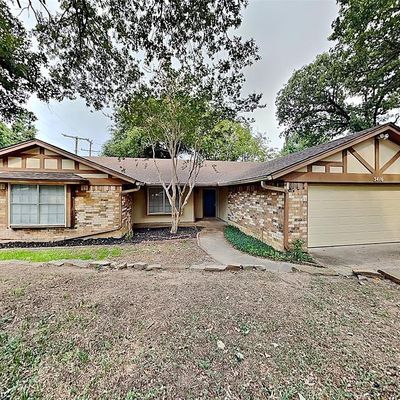 3416 Walden Trl, Arlington, TX 76016