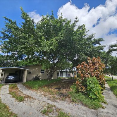 3451 Nw 2 Nd St, Lauderhill, FL 33311