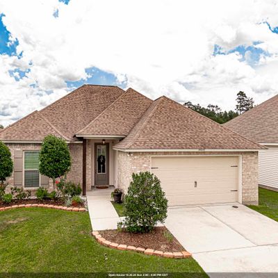 34644 Eagle Bend Dr, Denham Springs, LA 70706