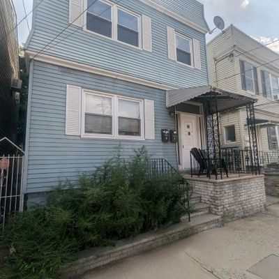 349 Ege Ave, Jersey City, NJ 07304