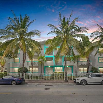 350 Collins Ave, Miami Beach, FL 33139