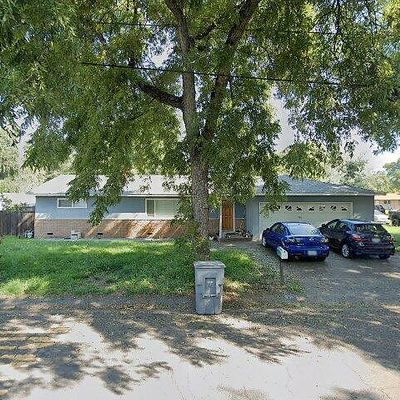 350 Rio St, Redding, CA 96001