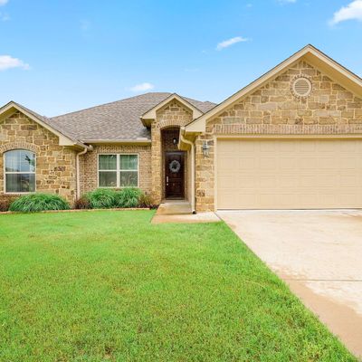 412 Whitaker St, Bullard, TX 75757