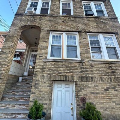 413 24 Th St, Union City, NJ 07087