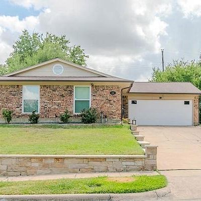 414 Clary Dr, Mesquite, TX 75149