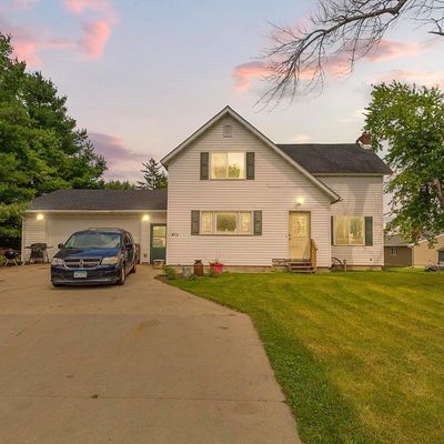 415 Aspen Ave N, New Richland, MN 56072