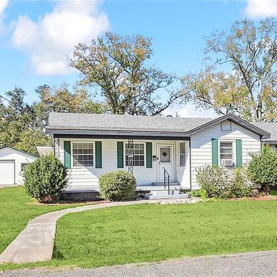 415 Barreca St, Norco, LA 70079