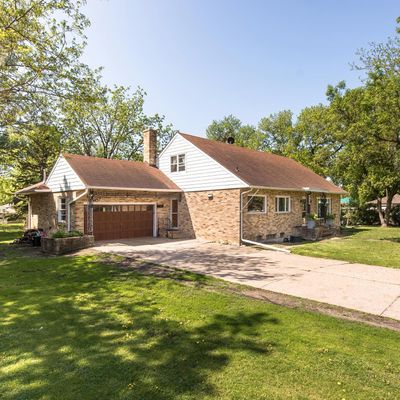 419 W 10 Th St, Morris, MN 56267