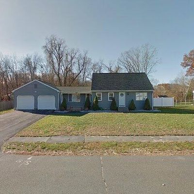 42 Mallard Cir, Agawam, MA 01001