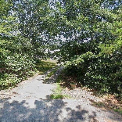 42 N Ockway Rd, East Falmouth, MA 02536