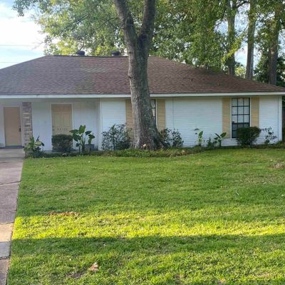 42140 Shadow Creek Ave, Gonzales, LA 70737