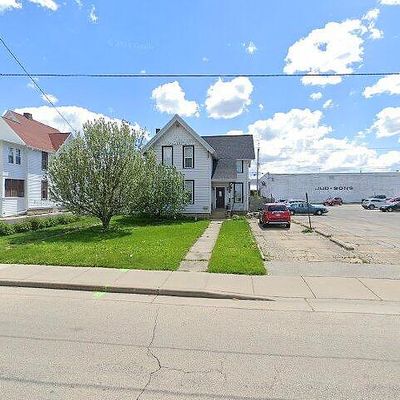 425 E Franklin St, Waupun, WI 53963