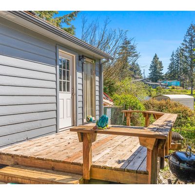 426 N Vista Ter, Otis, OR 97368