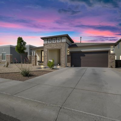 4261 Desert Lilly Drive, Las Cruces, NM 88005