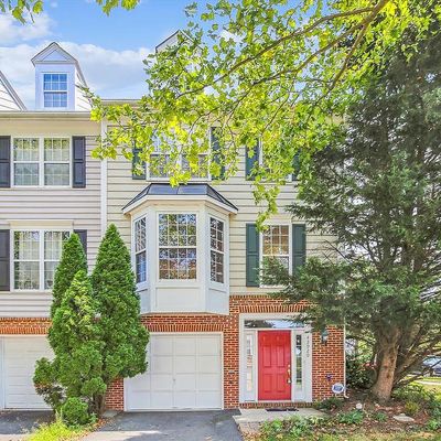 42920 Golf View Dr, Chantilly, VA 20152