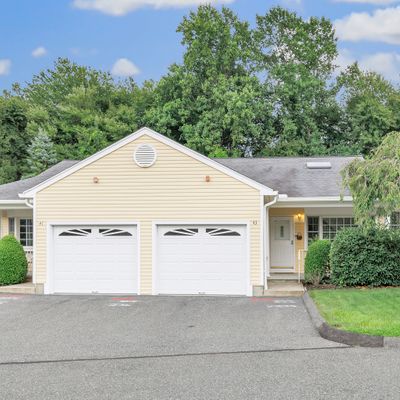 43 Highland Dr, Monroe, CT 06468