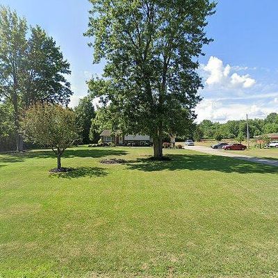 4350 Boston Rd, Brecksville, OH 44141