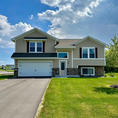 440 Wildflower Ln, Waverly, MN 55390