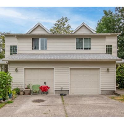 442/444 Se 4th St, Troutdale, OR 97060