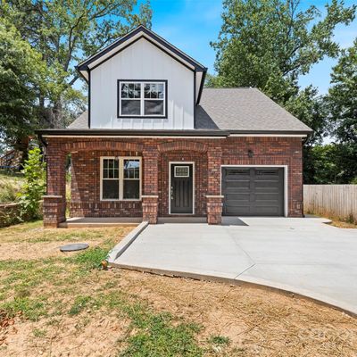 4426 Pine St, Kannapolis, NC 28081