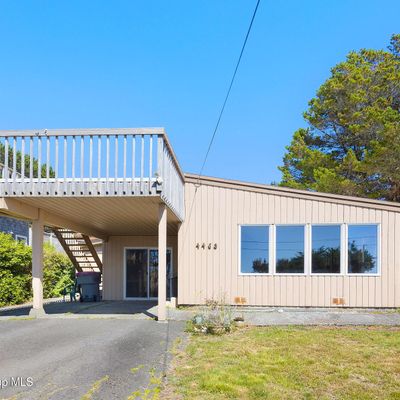 4463 Pacific Street, Cannon Beach, OR 97110