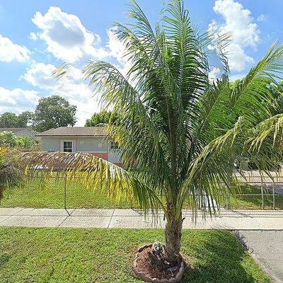 4492 Nw 180 Th St, Miami Gardens, FL 33055