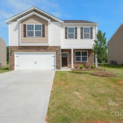 45 Ashelyn Park Dr, Fletcher, NC 28732