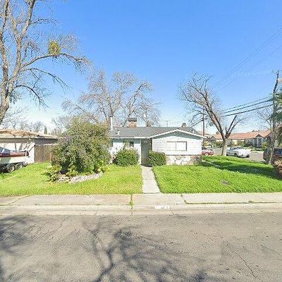 452 Lime Ave, Los Banos, CA 93635