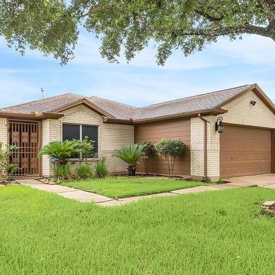 3935 Teal Vista Ct, Fresno, TX 77545