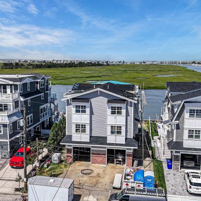 399 20th Street, Avalon, NJ 08202