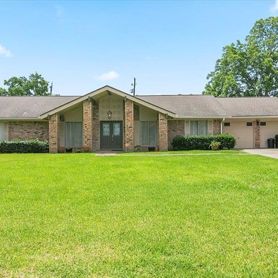 3995 Parish St, Beaumont, TX 77705