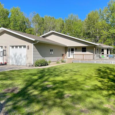 39947 River Oaks Dr, Roseau, MN 56751