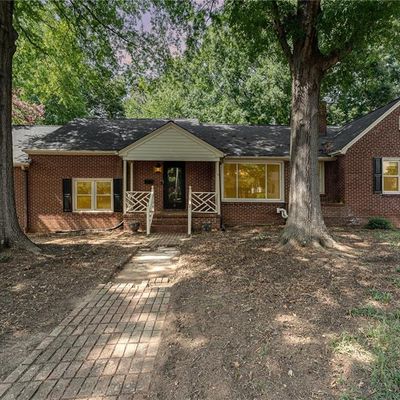 4 Grimes Cir, Lexington, NC 27292