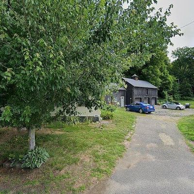 4 Monson Rd, Wilbraham, MA 01095