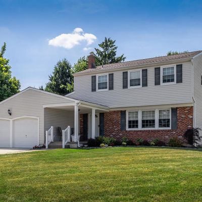 4 Niamoa Dr, Cherry Hill, NJ 08003