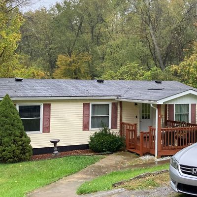 4 Thornhill Ave, Morgantown, WV 26501