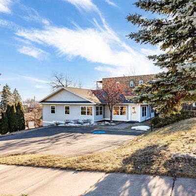 4 W 5 Th St, Duluth, MN 55806