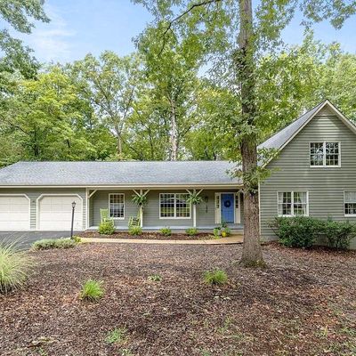 40 Marwood Dr, Palmyra, VA 22963