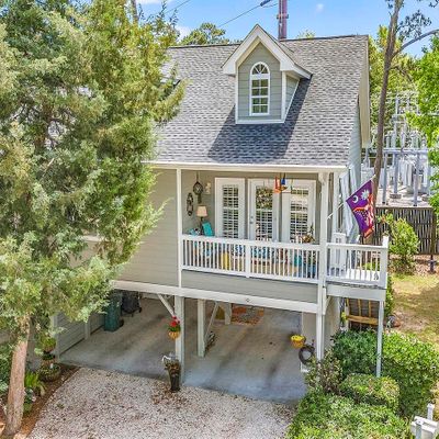 40 Wallys Way, Pawleys Island, SC 29585