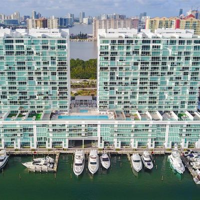 400 Sunny Isles Blvd Dd 411, Sunny Isles Beach, FL 33160