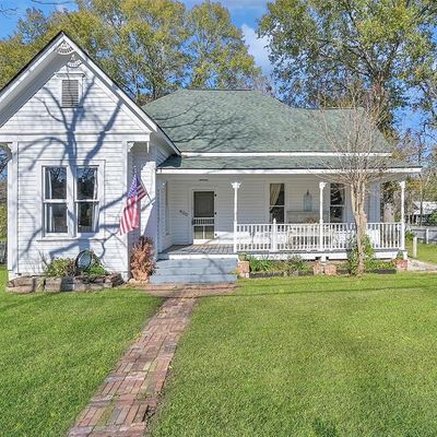 400 W North St, Livingston, TX 77351