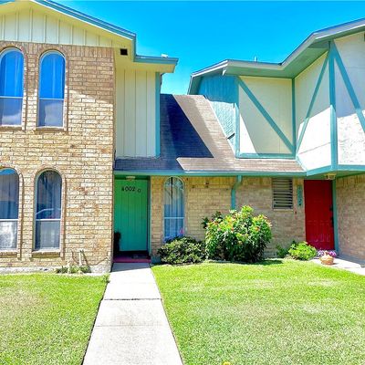 4002 Oak Forest Dr, Corpus Christi, TX 78413