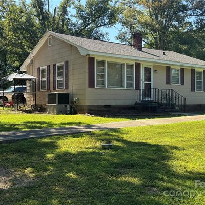 40077 Nc 740 Hwy, New London, NC 28127