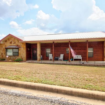 402 E Granite St, Llano, TX 78643